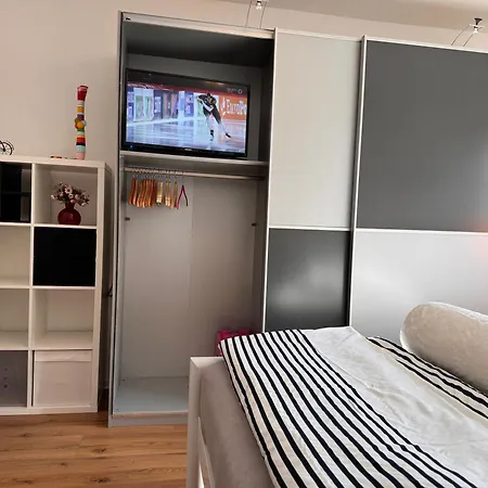 Glueckauf - Keine Monteurzimmer شقة كاستروب روكسل